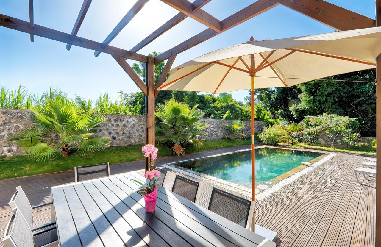 Villa Isis A L Entre-Deux Avec Piscine Pour 7 Personnes Entre Deux Luaran gambar