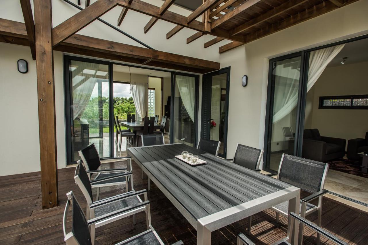 Villa Isis A L Entre-Deux Avec Piscine Pour 7 Personnes Entre Deux Luaran gambar